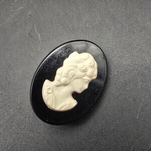 Black White Plastic Cameo Brooch Oval Vintage Costume Jewelry